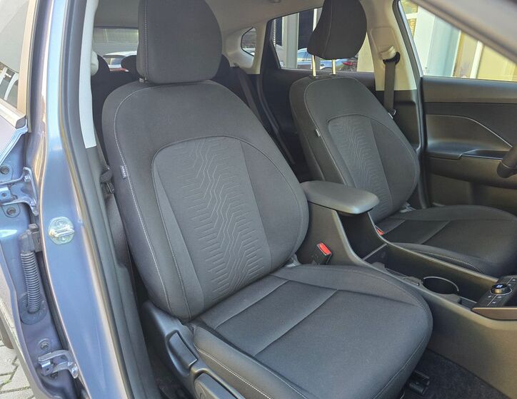 Hyundai Kona 25