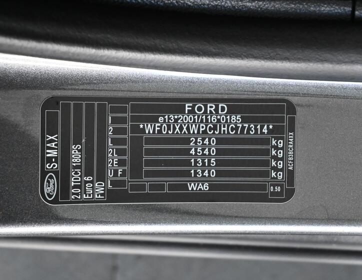 Ford S-MAX 14