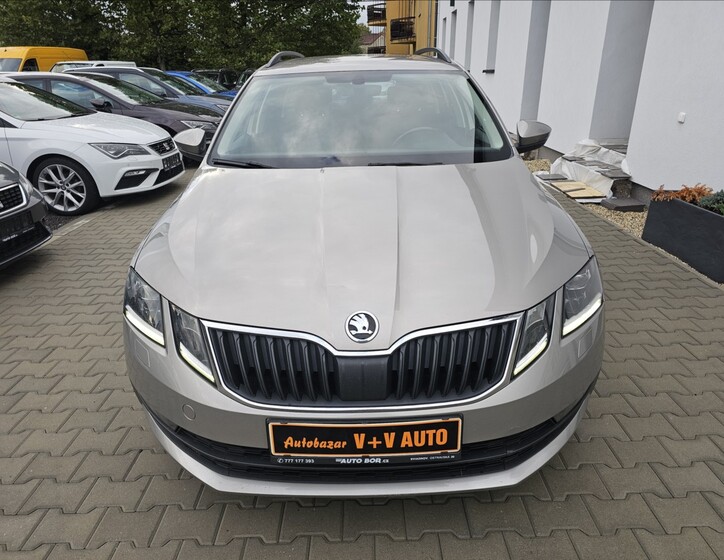 Škoda Octavia 2