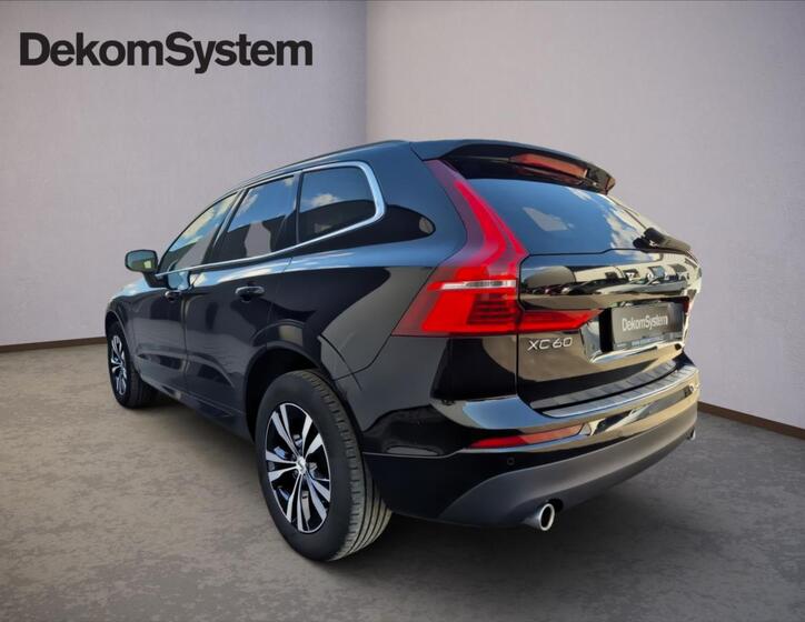 Volvo XC60 4