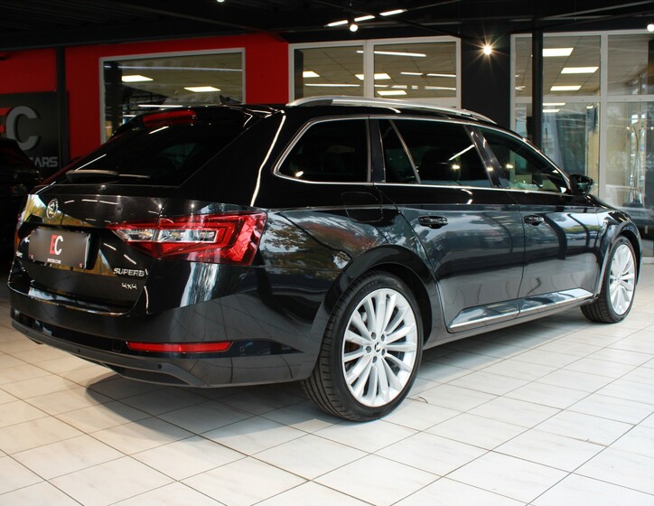 Škoda Superb 6