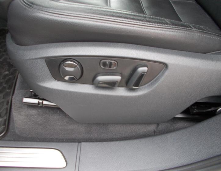 Volkswagen Touareg 23