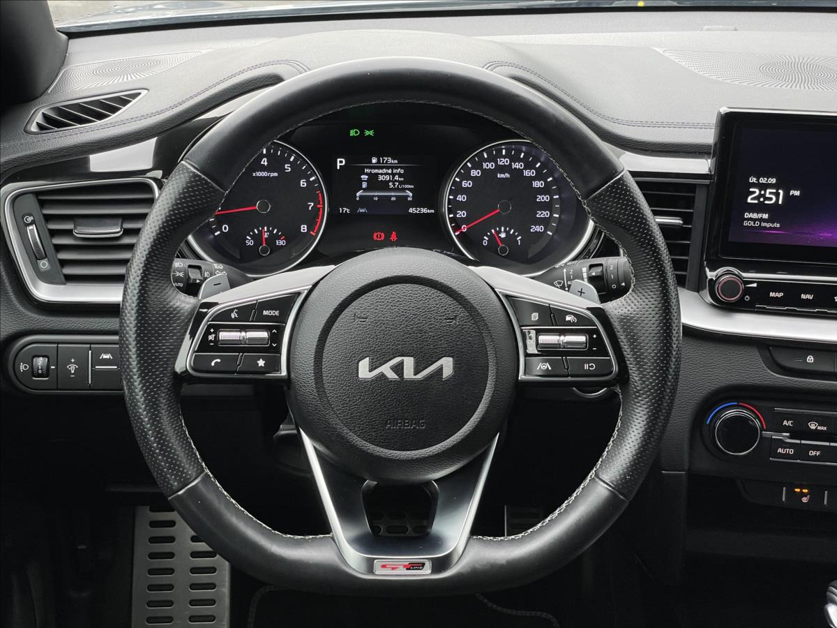 KIA ProCeed