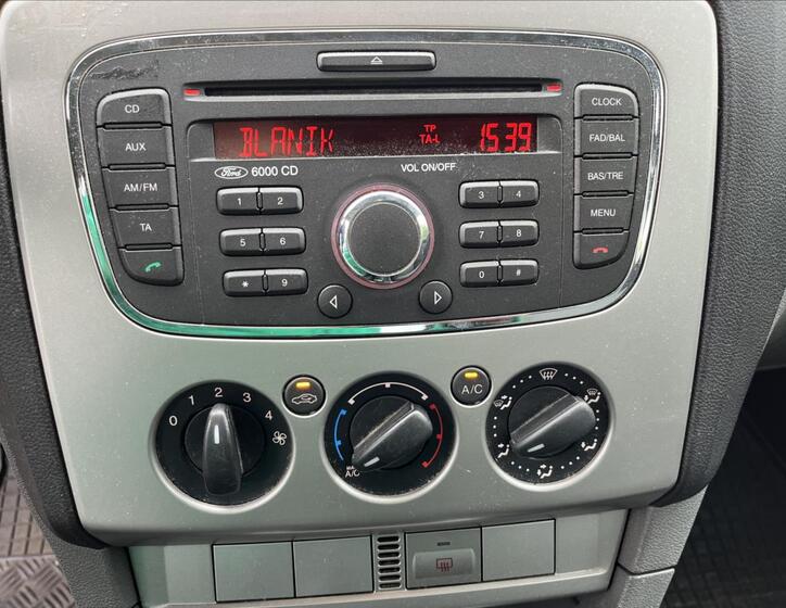 Ford Focus 16