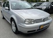 Volkswagen Golf 16