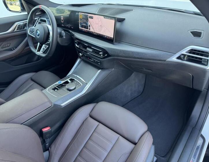 BMW i4 9