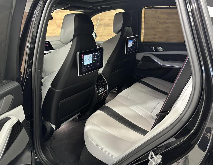 BMW X5 9