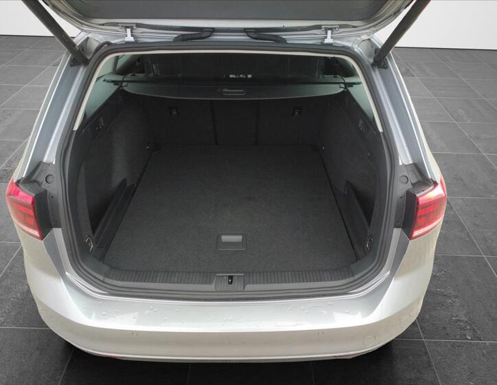 Volkswagen Passat 19