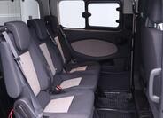 Ford Tourneo Custom 12