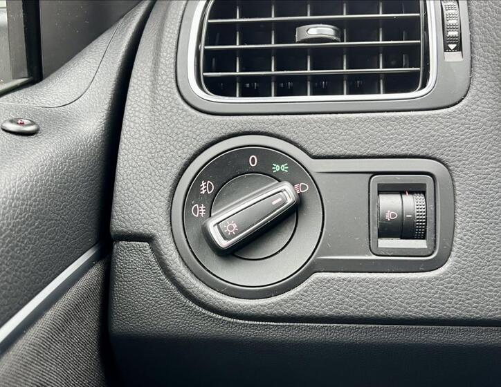 Volkswagen Polo 34