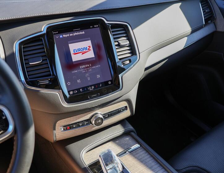 Volvo XC90 26