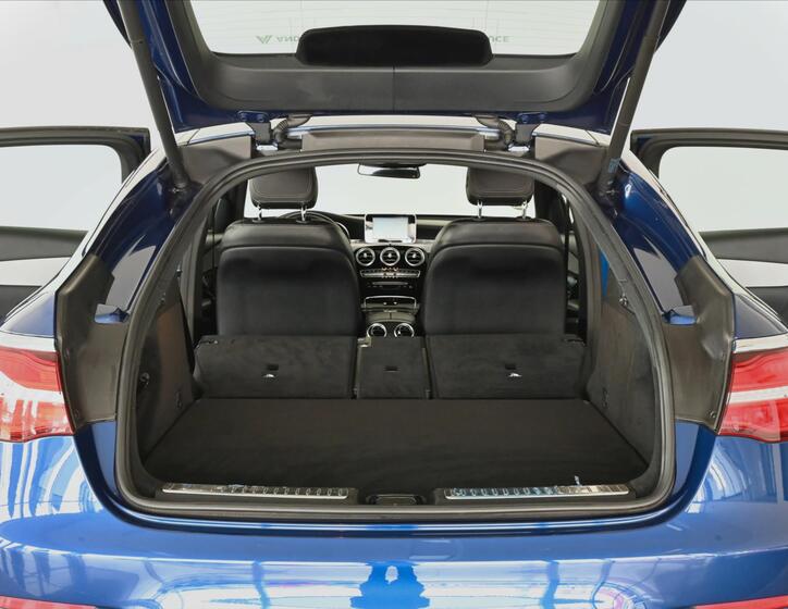 Mercedes-Benz GLC 7