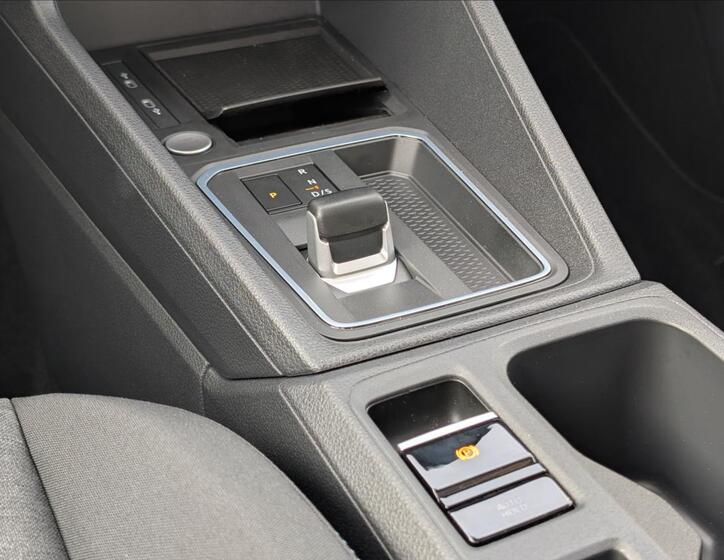 Ford Tourneo Connect 22