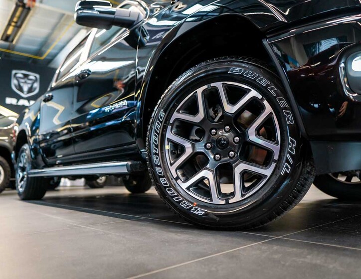 Dodge RAM 42