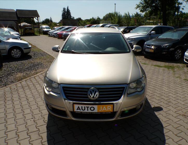 Volkswagen Passat 2