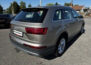 Audi Q7 5