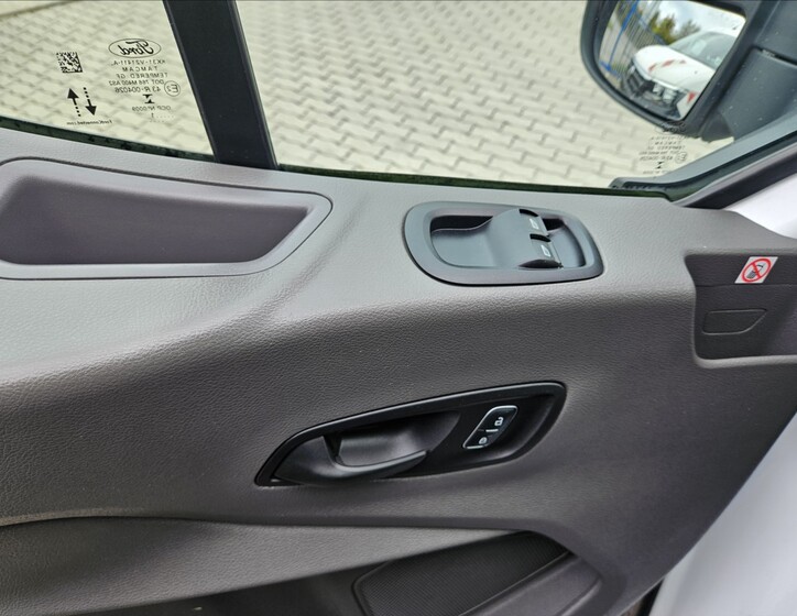 Ford Transit 7