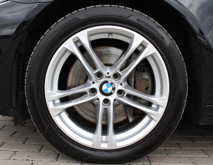 BMW Řada 5 9