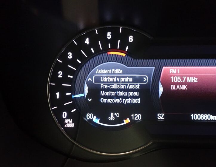 Ford S-MAX 13