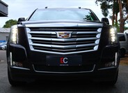 Cadillac Escalade 2