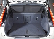 Volvo EX40 19