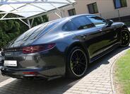 Porsche Panamera 13