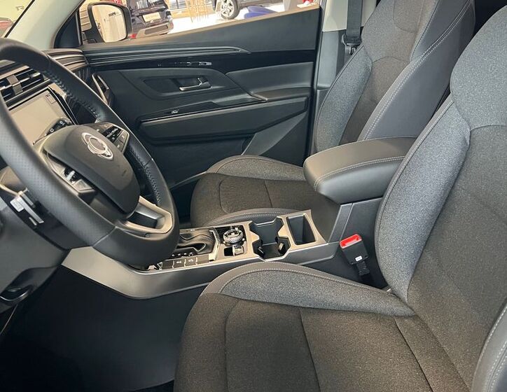 SsangYong Korando 8