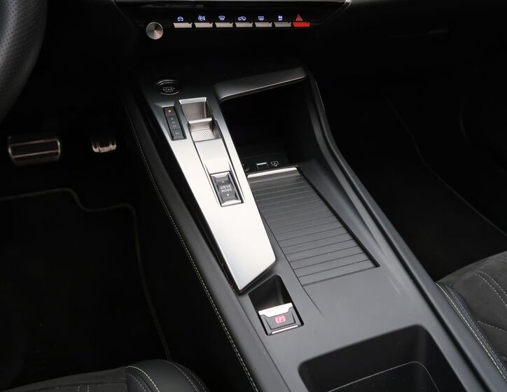 Peugeot 308 16