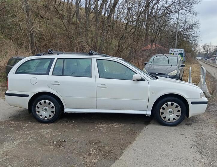 Škoda Octavia 12