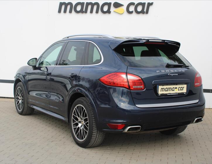 Porsche Cayenne 5