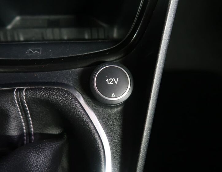 Ford Puma 28