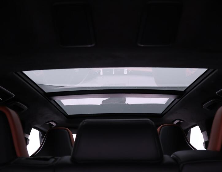 Land Rover Range Rover 37