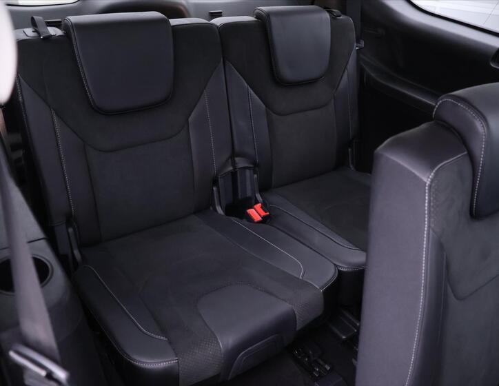 Ford Galaxy 16
