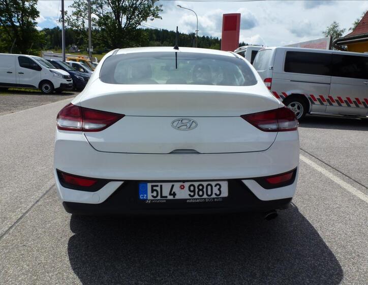 Hyundai i30 9