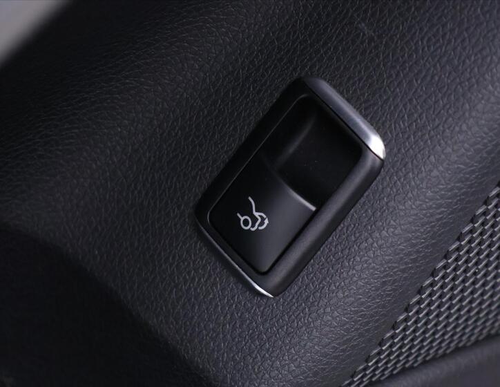 Mercedes-Benz CLA 19