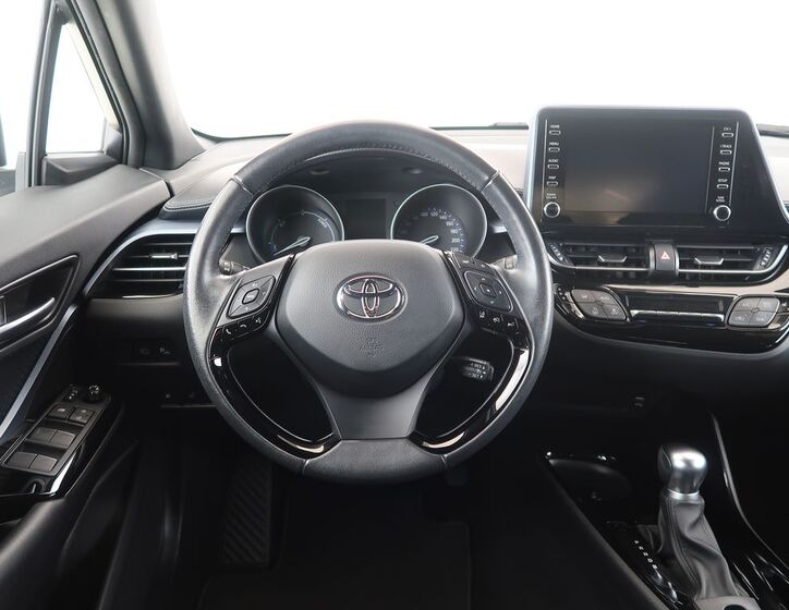Toyota C-HR 16