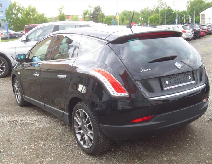 Lancia Delta 4