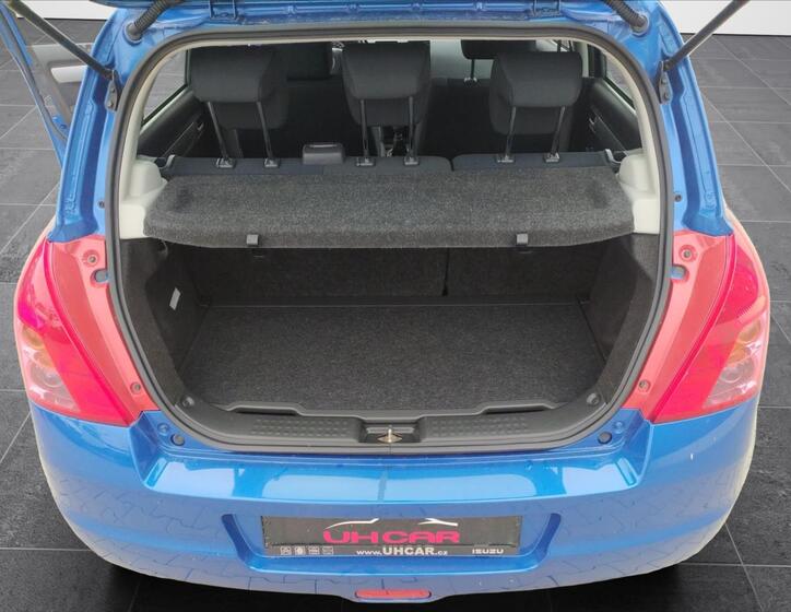 Suzuki Swift 19