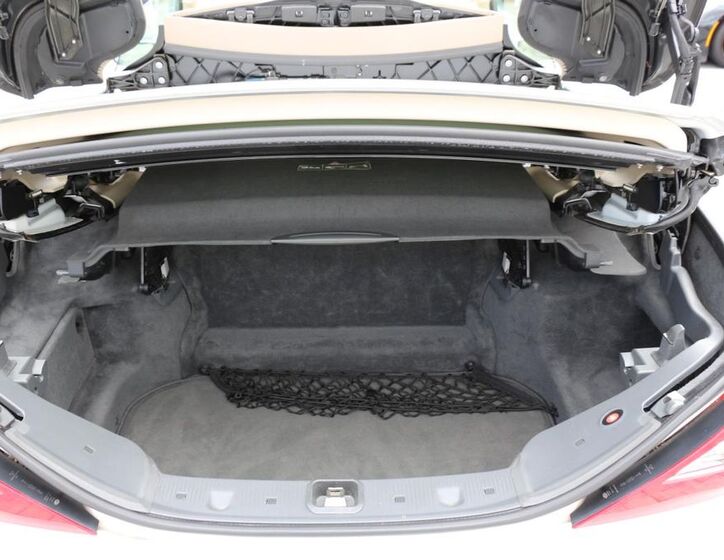 Mercedes-Benz SL 31
