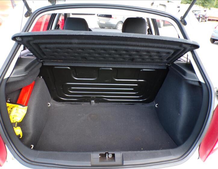 Škoda Fabia 13