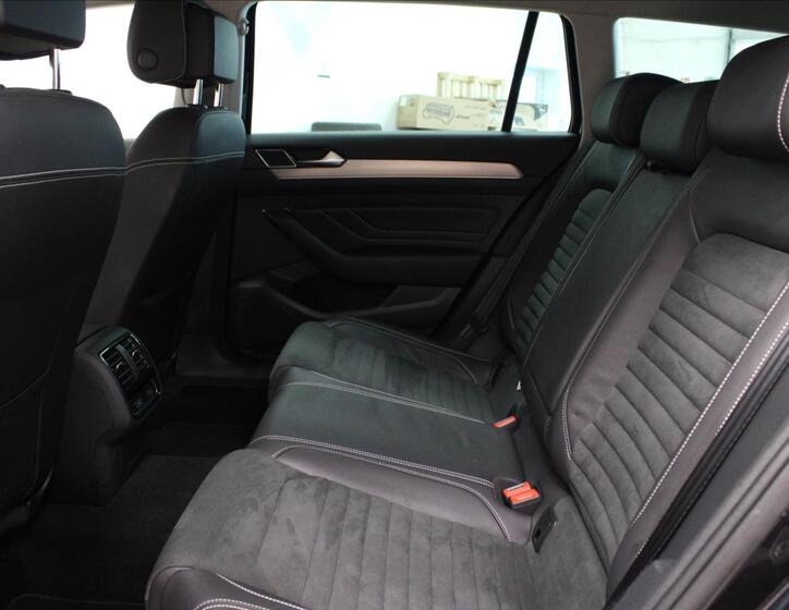 Volkswagen Passat 14