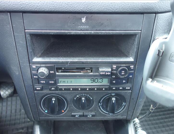 Volkswagen Golf 20