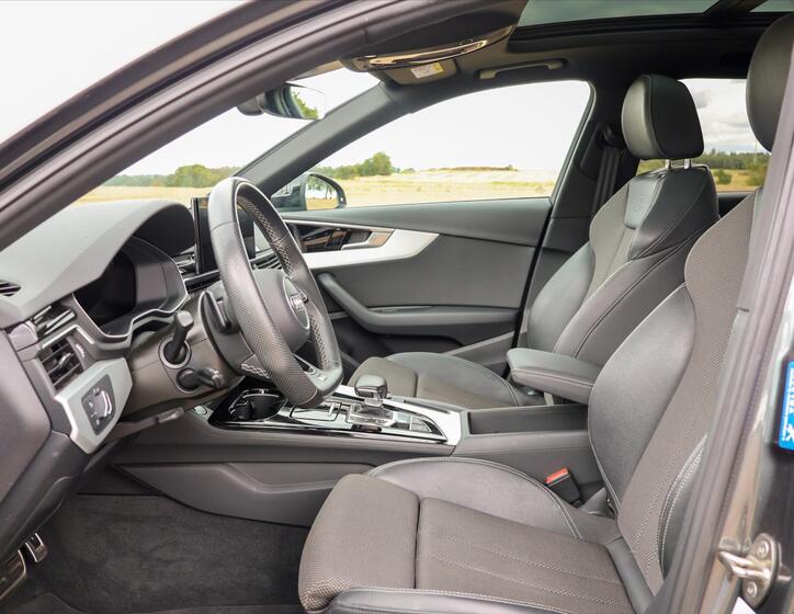 Audi A4 11