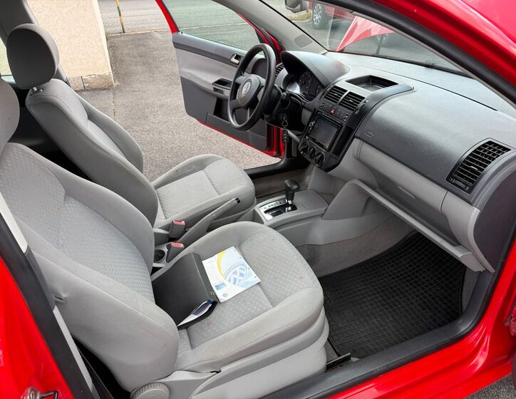 Volkswagen Polo 8