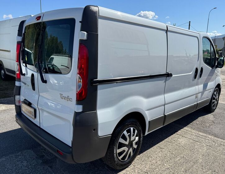 Renault Trafic 5