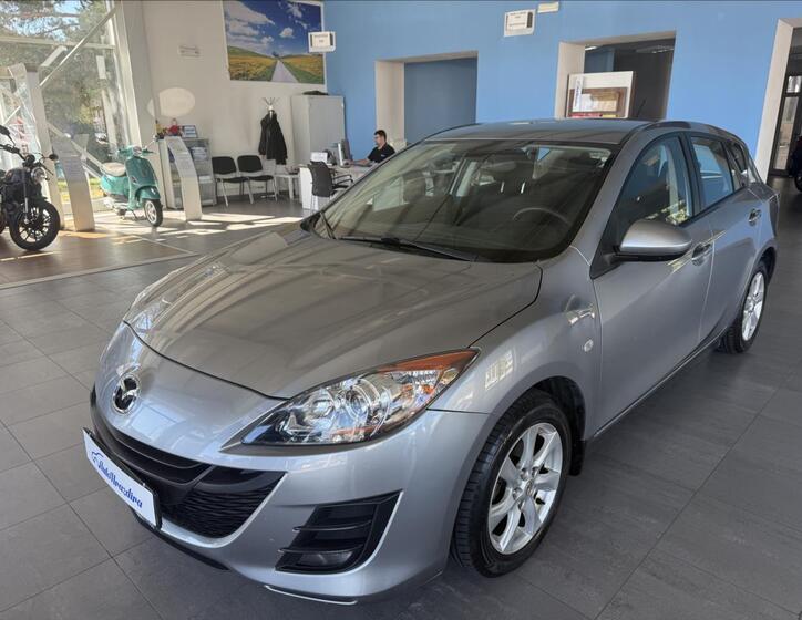 Mazda 3 3