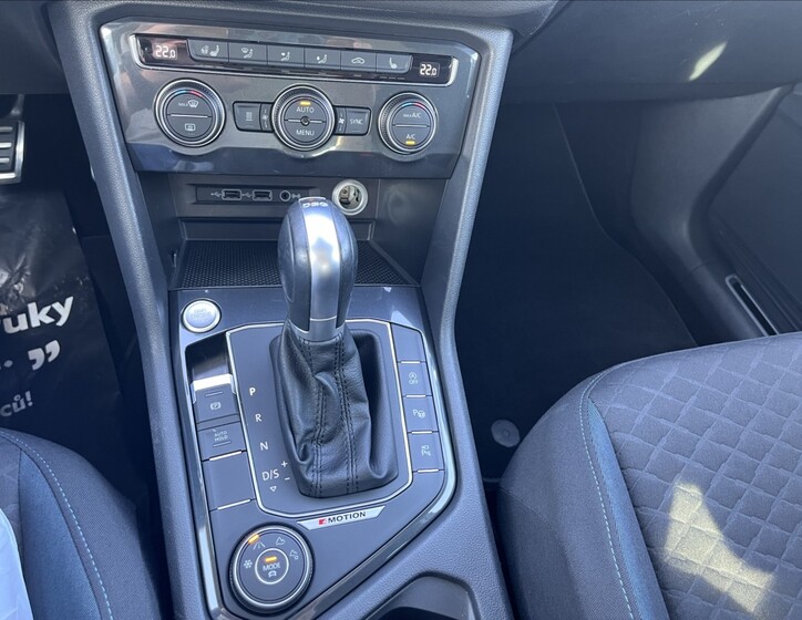 Volkswagen Tiguan 10