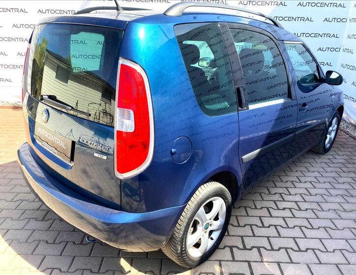 Škoda Roomster 9