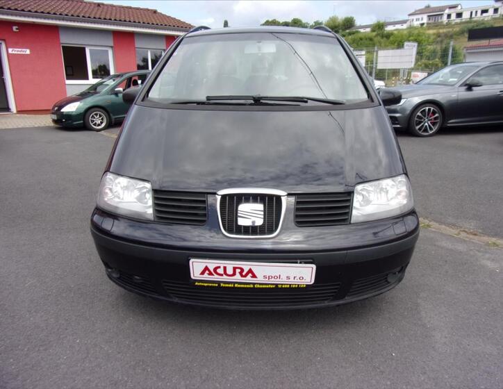 Seat Alhambra 8
