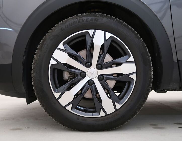 Peugeot 5008 11